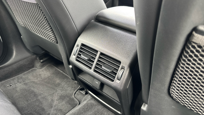 Jaguar E-Pace 2.0 D200 R-Dynamic SE 5dr Auto Diesel Estate